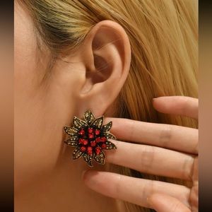 🌺 Awesome Large Floral Flower Rhinestone Stud Earrings 🌺